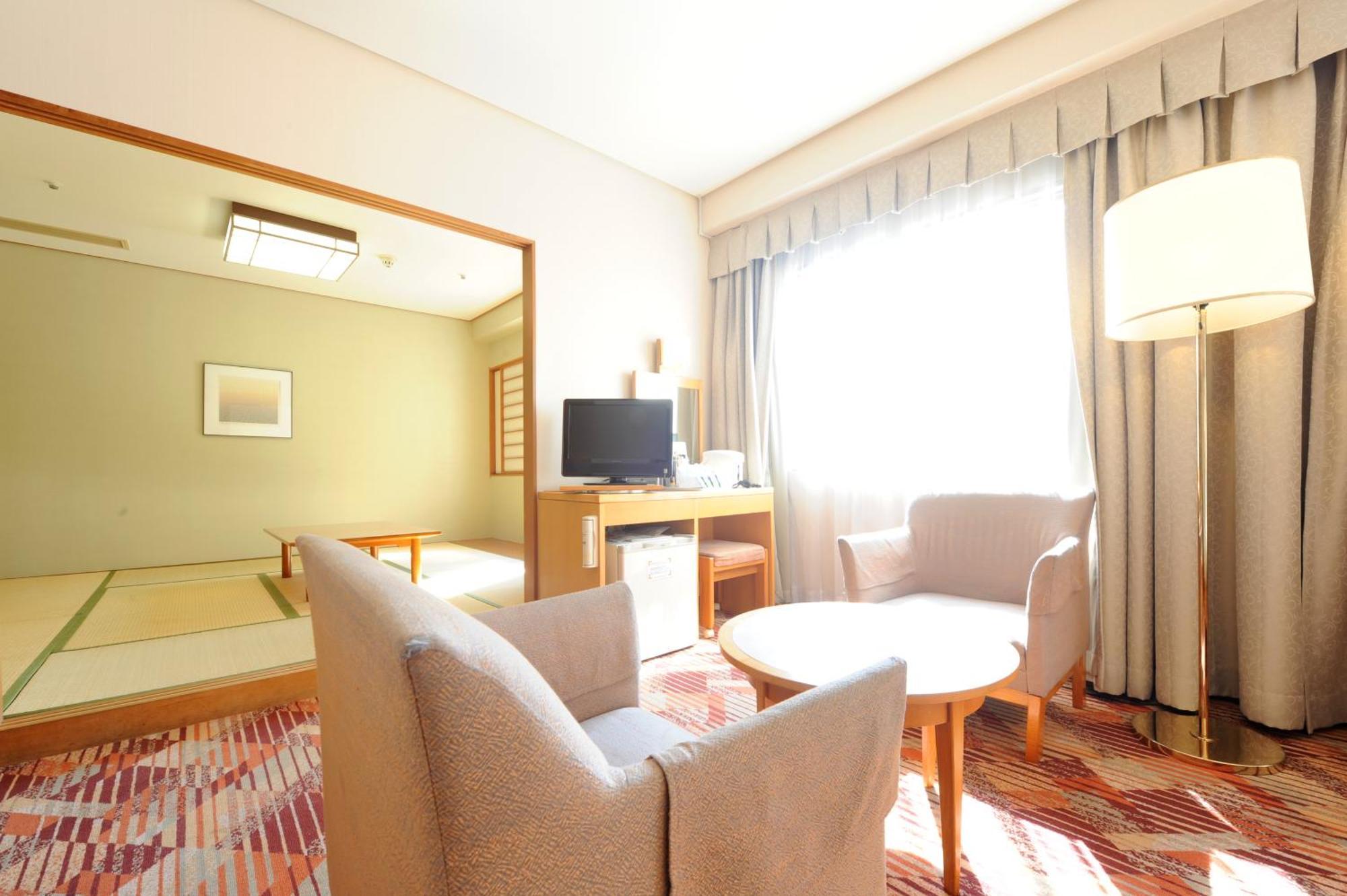 Hotel Century21 Хиросима Экстерьер фото